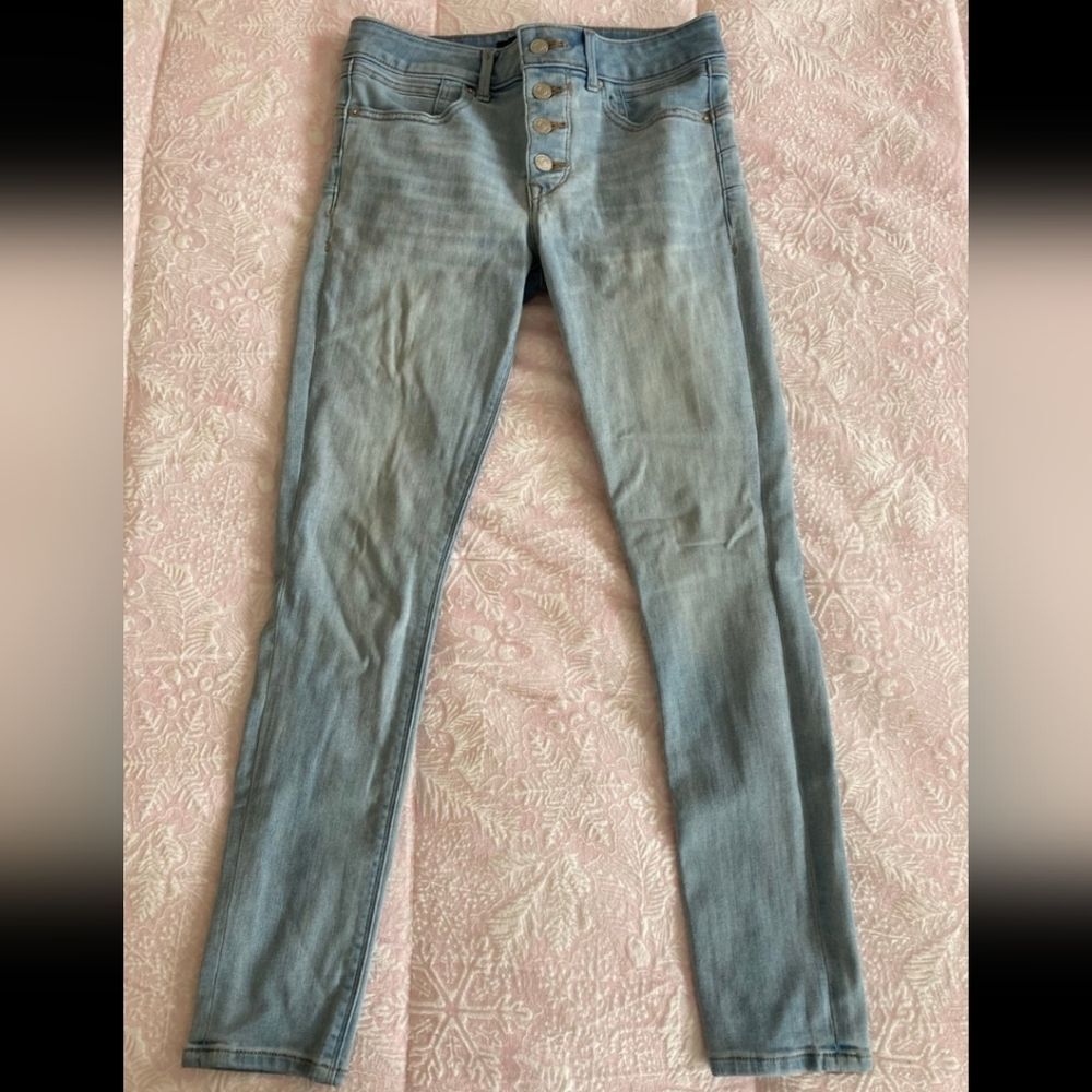 Express Women's Light Blue Skinny Jeggings